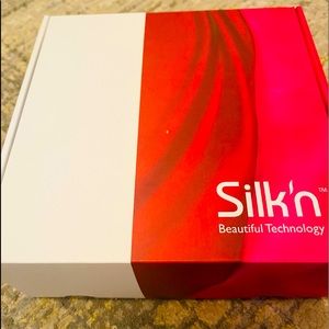 Silk’n Infinity at home laser hair removal device with cleansing box included!